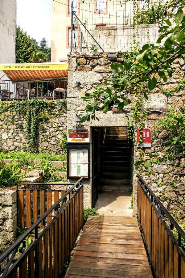 Hotel Restaurant Les Touristes Vals-les-Bains Zewnętrze zdjęcie